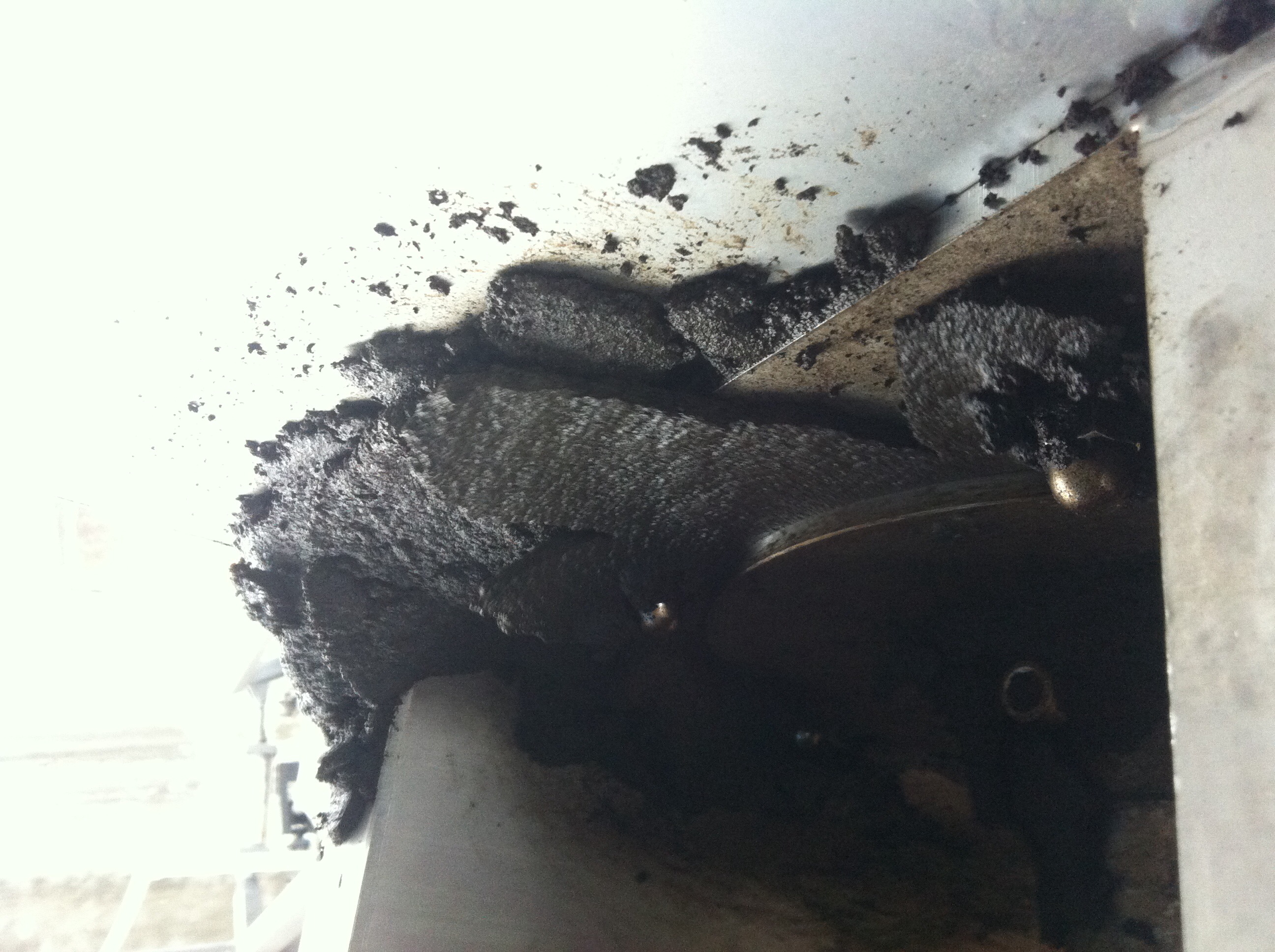 成都奥植化-运行中的泥饼3