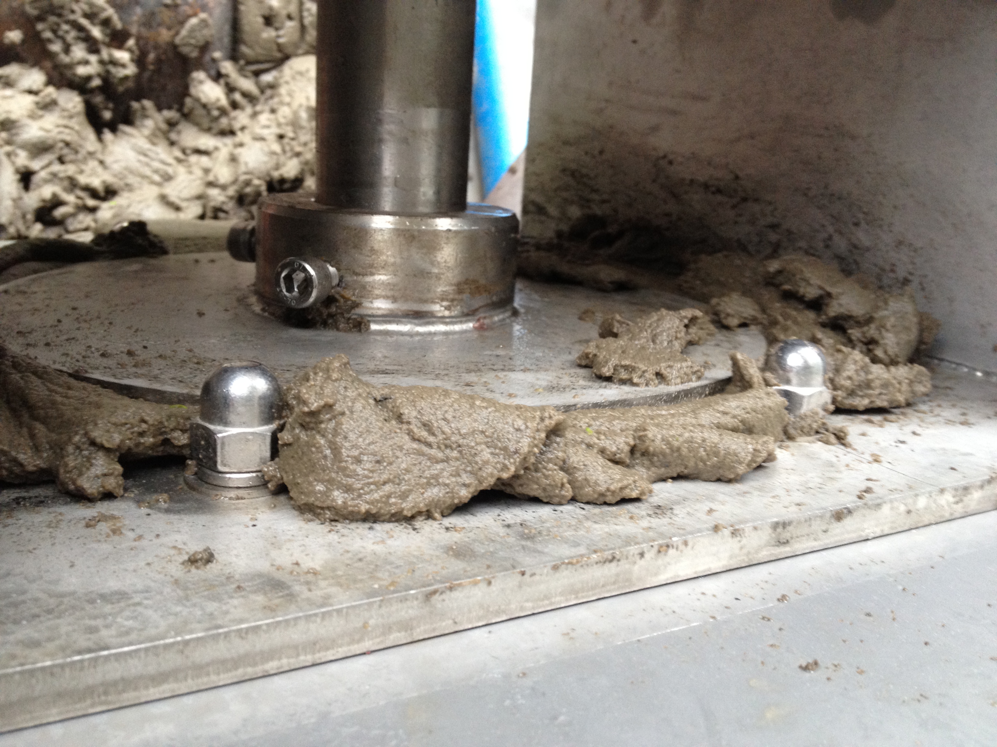 绍兴中粮安装--泥样